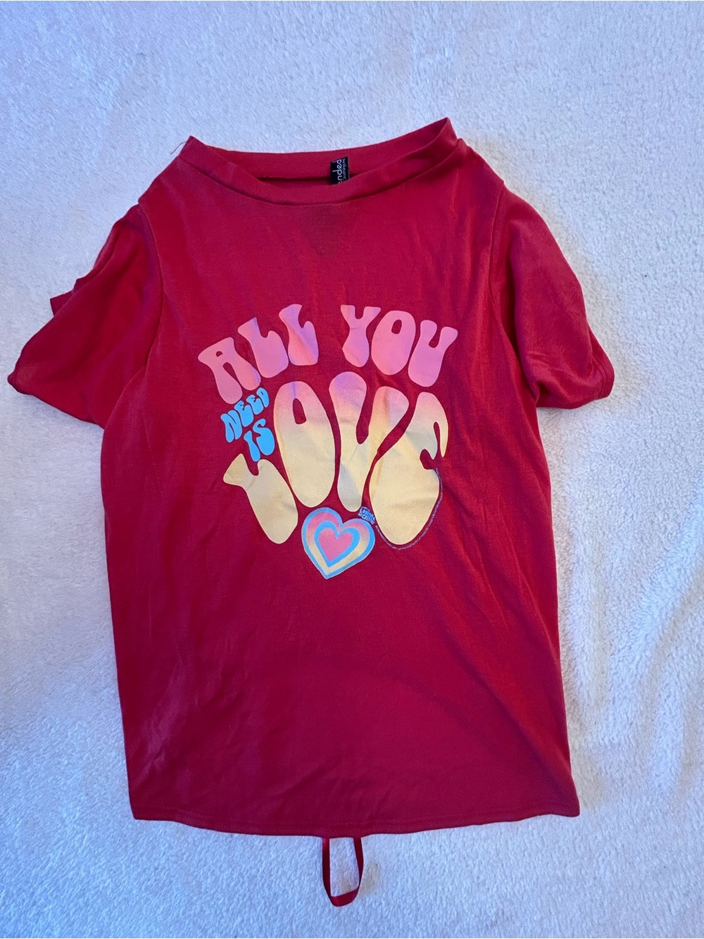 XL 'All You Need Is Love' Graphic Tee